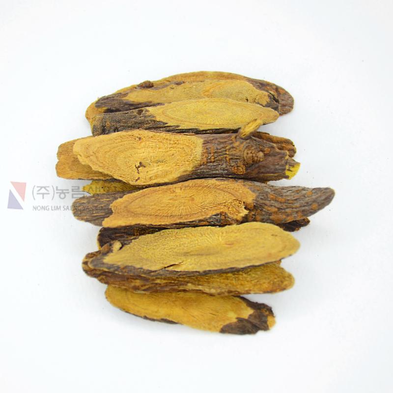 감초초 (신강1호)